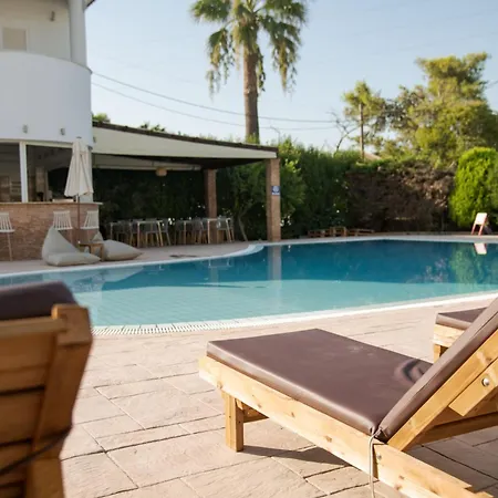 Odysseas With Private Pool, Close To Tsilivi 호텔 Plános