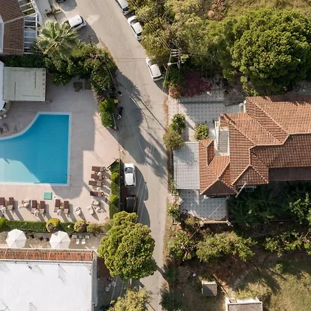 Odysseas With Private Pool, Close To Tsilivi *