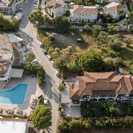 Odysseas With Private Pool, Close To Tsilivi * Plános