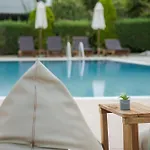 Odysseas With Private Pool, Close To Tsilivi Plános