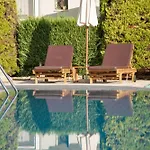 Odysseas With Private Pool, Close To Tsilivi *