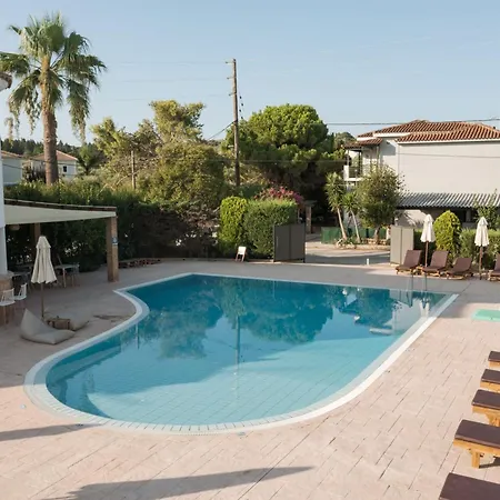 Odysseas With Private Pool, Close To Tsilivi * Plános