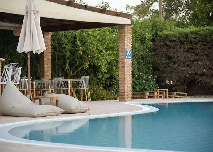 Odysseas With Private Pool, Close To Tsilivi * Plános